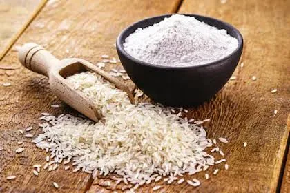 Chawal ka aata (چاول کا اٹا)