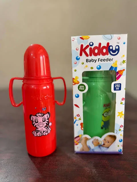Feeder (فیڈر)